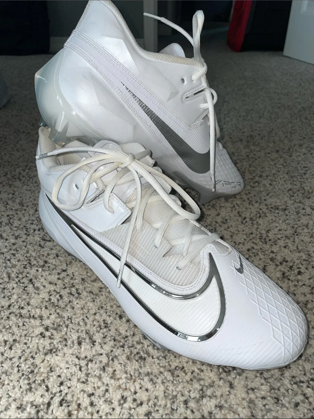Nike Men’s Vapor edge elite 360 football Cleats size 13